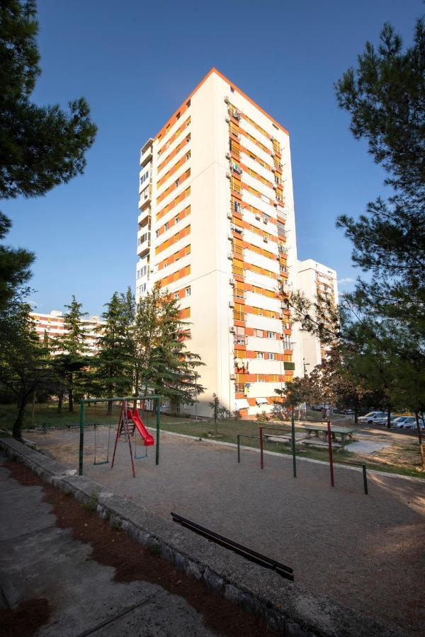 Paha-Paha Modern Apartment With Sea View, Fast Wi-Fi, And Free Parking! Рийека Екстериор снимка