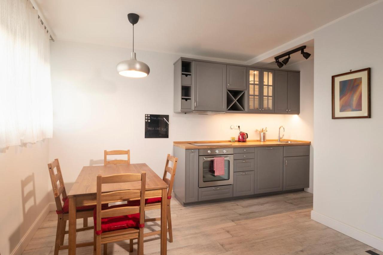 Paha-Paha Modern Apartment With Sea View, Fast Wi-Fi, And Free Parking! Рийека Екстериор снимка