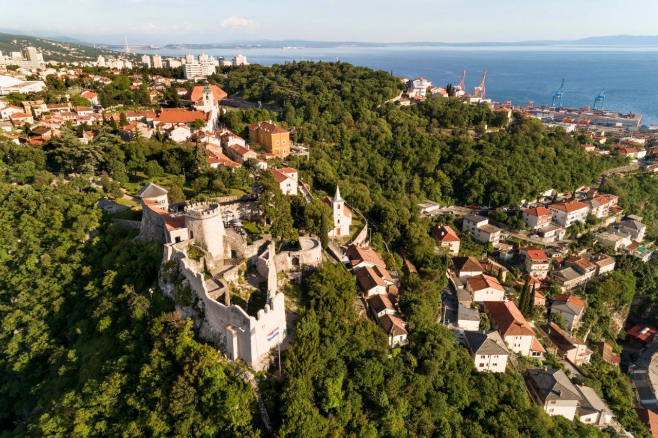 Paha-Paha Modern Apartment With Sea View, Fast Wi-Fi, And Free Parking! Рийека Екстериор снимка